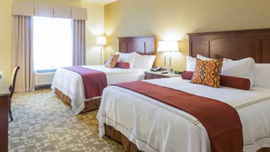 Double Queen Hotel Room
